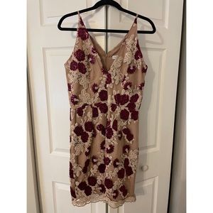 Dress the Population Short Tan & Deep Red Rose Embroidered Dress- Size Large